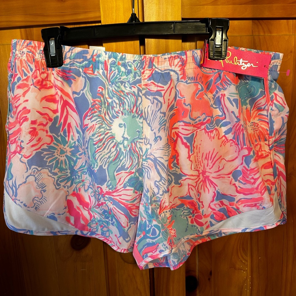 Nwt Lilly Pulitzer run around shorts
